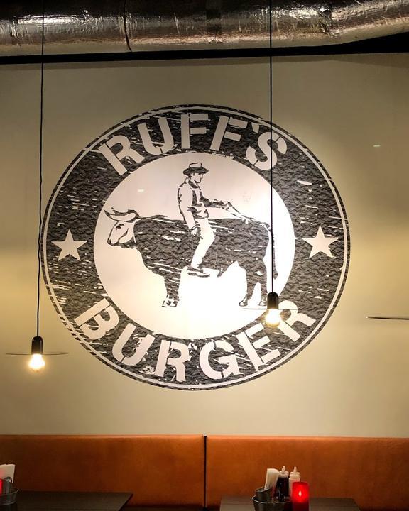 Ruff's Burger Stachus